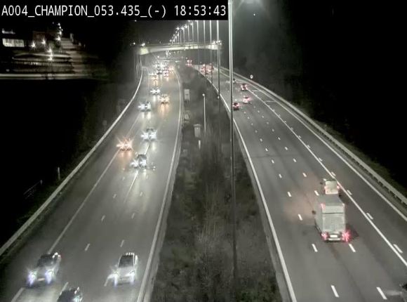 Webcam E411 à Champion, à proximité de Namur. Vue orientée vers Bruxelles