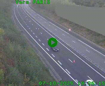 Caméra routière sur l'autoroute A20 à Saint-Pardoux-l'Ortigier, à la jonction avec l'A89. Vue orientée vers Paris