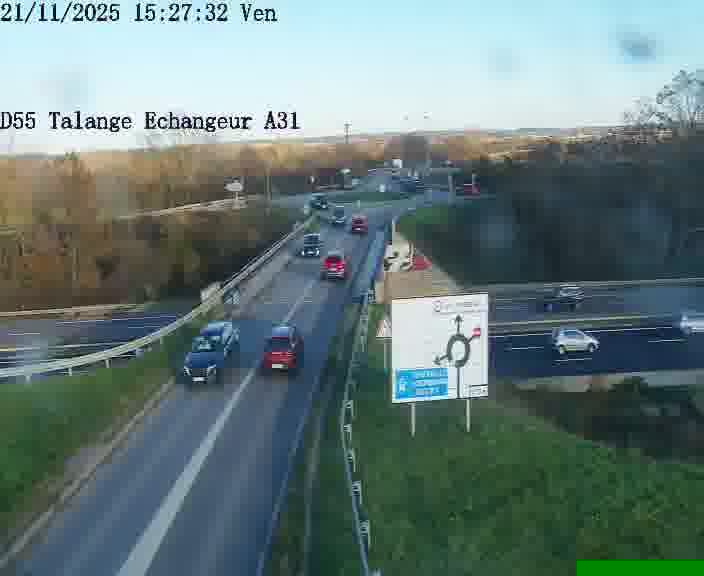 Webcam sur la D55 à Talange au niveau du pont surplombant l'A31 (sens droite-gauche vers Luxembourg). Vue orientée vers Ay-sur-Moselle.