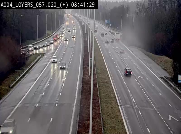 Webcam dans la montée de Loyers sur l'E411, après le viaduc de Beez en venant de Namur et en direction du Luxembourg