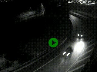 Caméra autoroute à la jonction entre l'A7 et la D301 (Boulevard urbain Sud de Lyon) à Feyzin, au sud de Lyon. Vue orientée vers Mions