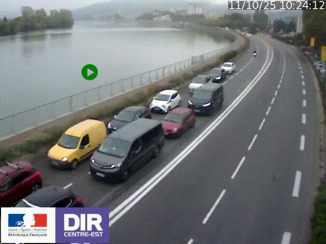 Webcam sur le quai Parjot à Vienne, aux Portes de Lyon, sur la Nationale 7, à la jonction avec le boulevard du Rhône-nord (D1407), caméra orientée vers Lyon