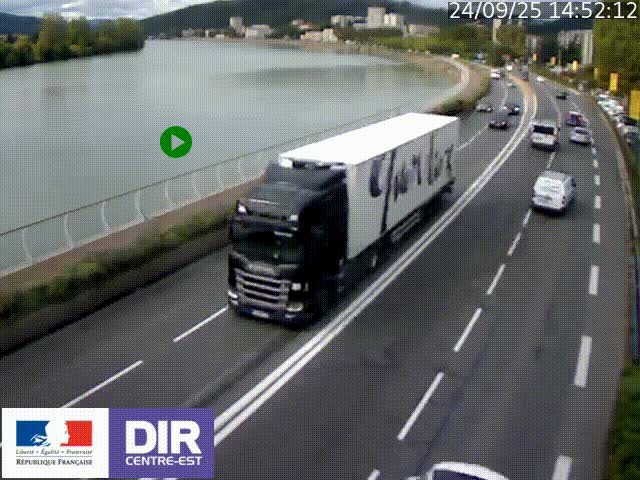 Webcam sur le quai Parjot à Vienne, aux Portes de Lyon, sur la Nationale 7, à la jonction avec le boulevard du Rhône-nord (D1407), caméra orientée vers Lyon
