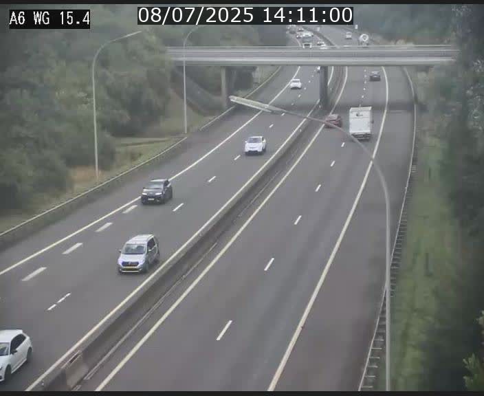 Traffic live webcam Luxembourg Capellen - A6 - BK 15.4 - direction Luxembourg/France/Allemagne
