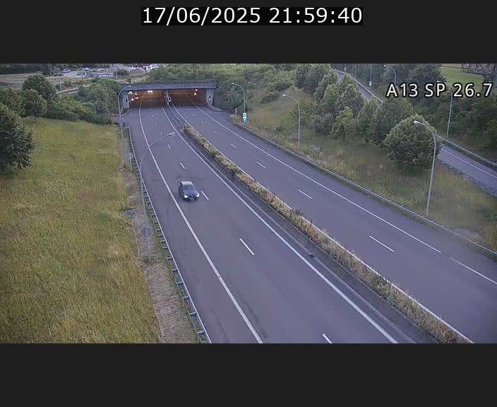 Traffic live webcam Luxembourg Frisange - A13 direction Luxembourg-ville - BK 26.7