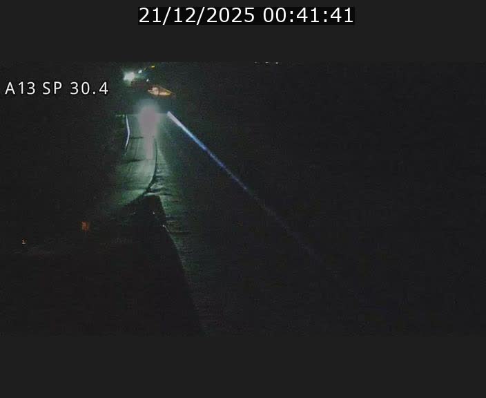 Traffic live webcam Luxembourg Altwies - A13 direction Luxembourg-ville - BK 30.4