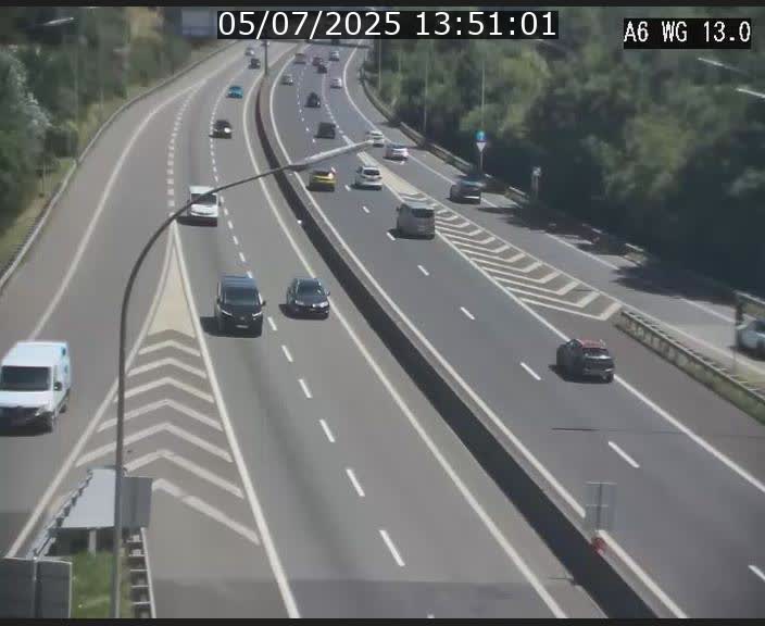 Traffic live webcam Luxembourg Mamer - A6 - BK 13 - direction Luxembourg/France/Allemagne