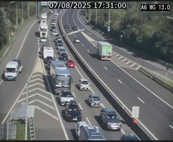 Traffic live webcam Luxembourg Mamer - A6 - BK 13 - direction Luxembourg/France/Allemagne
