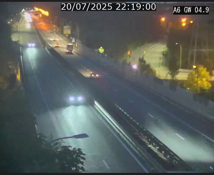 Traffic live webcam Luxembourg Croix de Cessange - A6 - BK 4.9 - direction Belgique