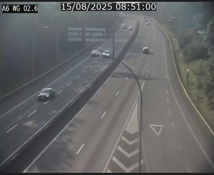 Traffic live webcam Luxembourg Croix de Cessange - A6 - BK 2.6 - direction France/Allemagne