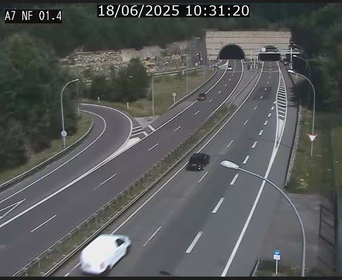 Caméra autoroute Luxembourg A7 - Echangeur Waldhaff - direction Tunnel Stafelter