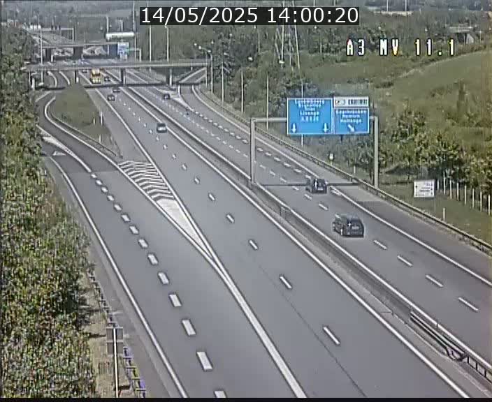 Traffic live webcam Luxembourg Croix de Bettembourg A3 - BK 11.1 - direction Luxembourg-ville