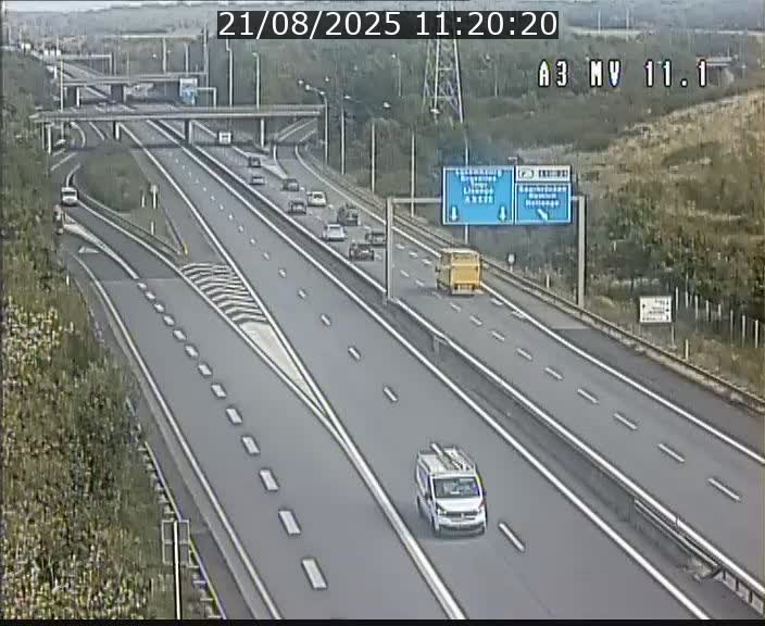 Traffic live webcam Luxembourg Croix de Bettembourg A3 - BK 11.1 - direction Luxembourg-ville