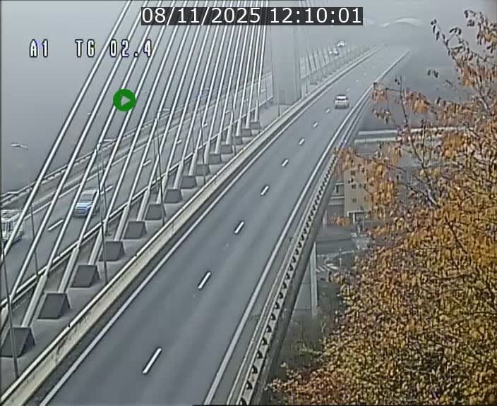 Traffic live webcam Luxembourg Sandweiler - A1 direction Luxembourg-ville - BK 2.4