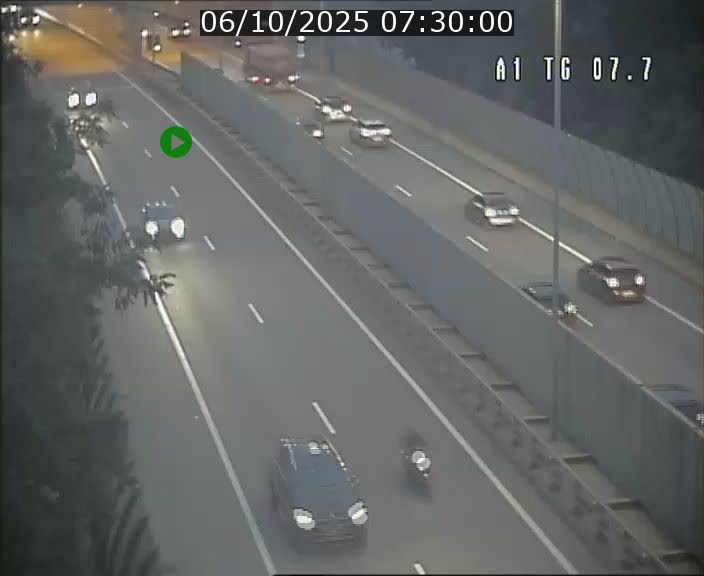 Traffic live webcam Luxembourg Kirchberg - A1 direction Luxembourg-ville - BK 7.7