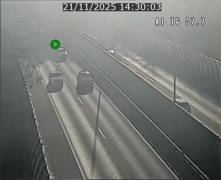Traffic live webcam Luxembourg Kirchberg - A1 direction Luxembourg-ville - BK 7.7