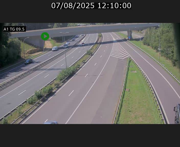 Traffic live webcam Luxembourg Jonction Grünewald - A1 direction Luxembourg-ville - BK 9.5