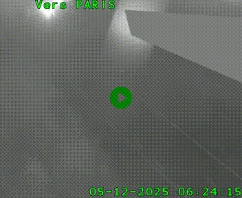 Caméra routière sur l'autoroute A20 à Saint-Pardoux-l'Ortigier, à la jonction avec l'A89. Vue orientée vers Paris