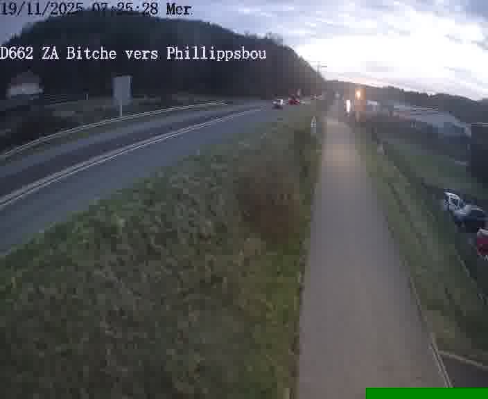 Caméra de trafic sur D662 (France) à Bitche, orientée vers Phillippsbourg, permettant d’évaluer fluidité, incidents et densité automobile.