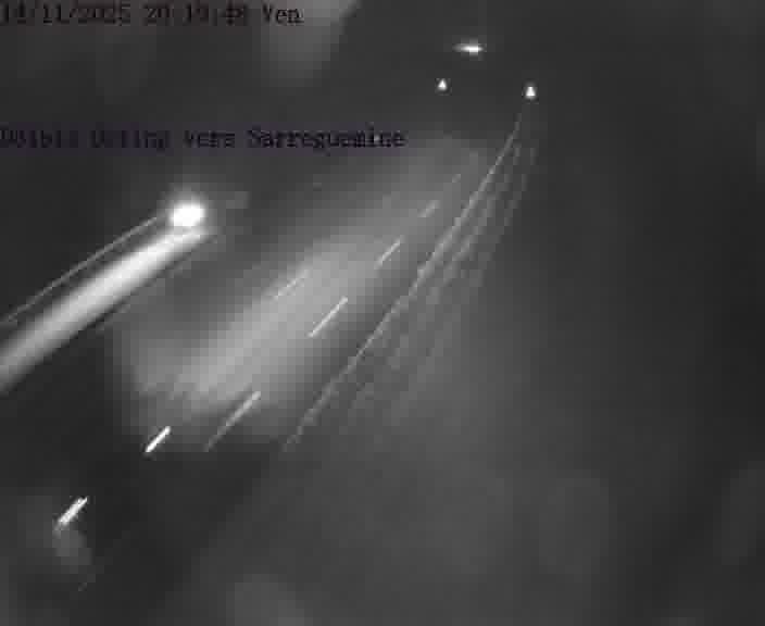 Webcam installée le long de D31bis (France) à Oeting, pointée vers Sarreguemines, utile pour suivre précisément les conditions de trafic.