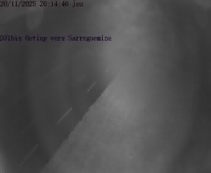 Webcam installée le long de D31bis (France) à Oeting, pointée vers Sarreguemines, utile pour suivre précisément les conditions de trafic.