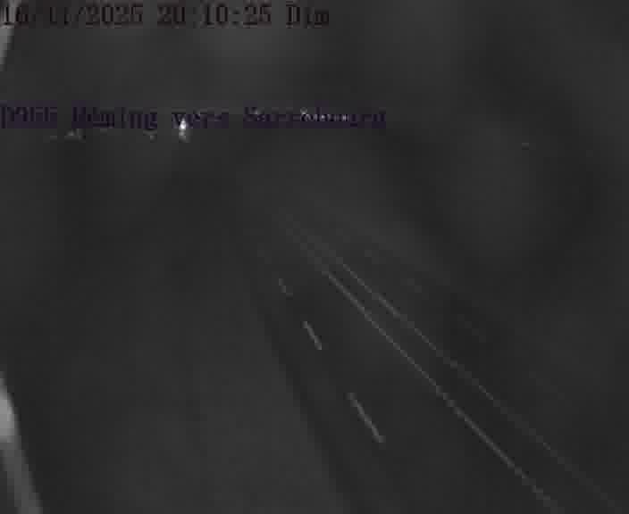 Caméra routière située sur D955 (France) à Heming, orientée vers Sarrebourg, surveillant en continu la circulation locale et régionale.