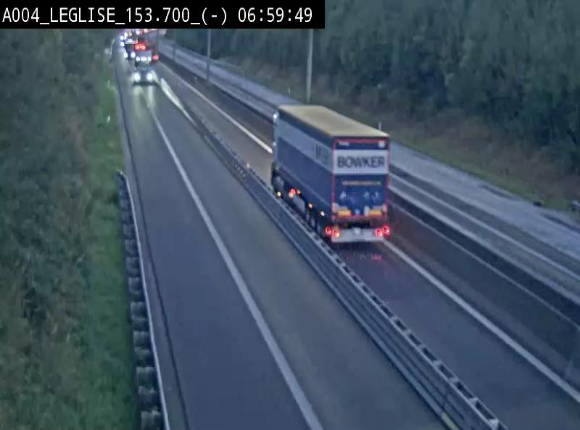 Webcam autoroute A4 (E411-E25) à Léglise, avant la jonction avec la N40. Vue orientée vers Bruxelles
