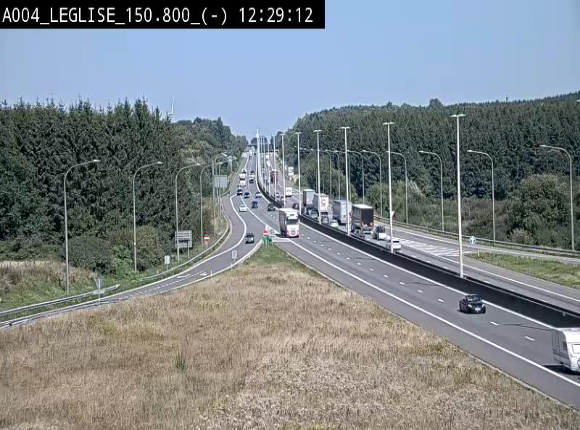 Webcam E411 dans la Côte de Léglise. Vue orientée vers Bruxelles