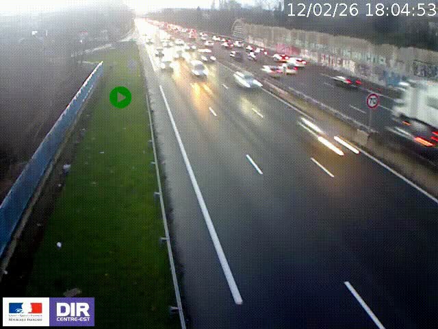 Webcam à Bron sur l'A43 à la jonction avec le boulevard périphérique de Lyon (D383). Vue orientée vers Lyon