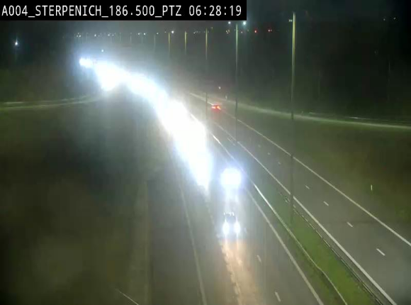 Webcam E411 à Sterpenich en Belgique près de la frontière du Luxembourg. Vue orientée vers Bruxelles