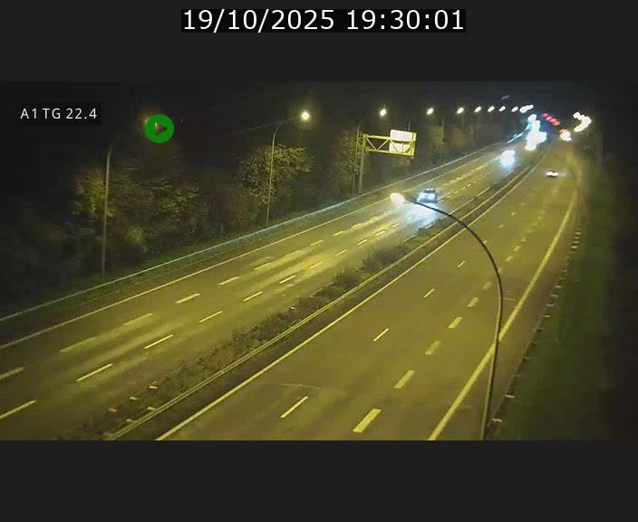 Traffic live webcam Luxembourg Flaxweiler - A1 direction Luxembourg - BK 22.4