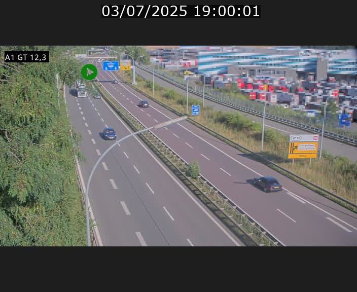 Traffic live webcam Luxembourg Senningerberg - A1 direction Allemagne - BK 12.3