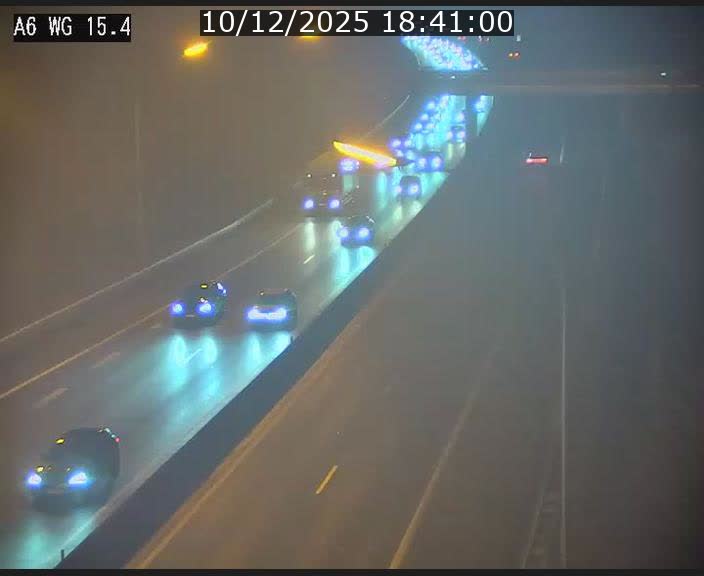 Traffic live webcam Luxembourg Capellen - A6 - BK 15.4 - direction Luxembourg/France/Allemagne