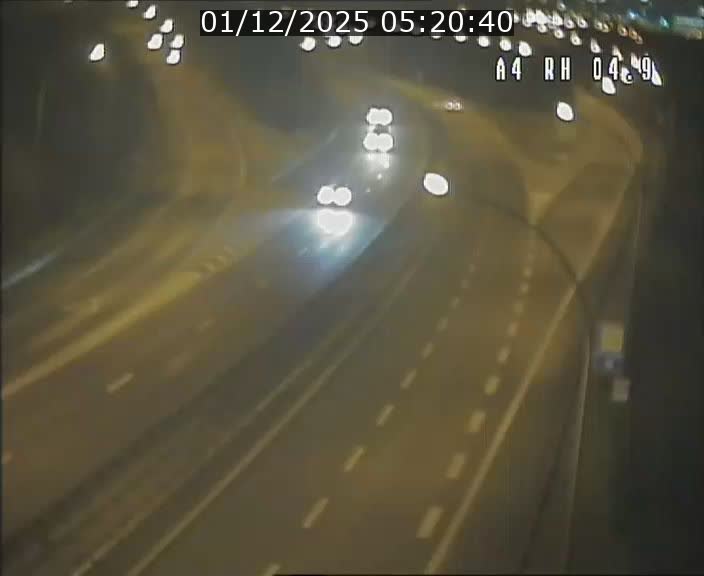 Traffic live webcam Luxembourg Leudelange - A4 - BK 4.9 - direction Luxembourg