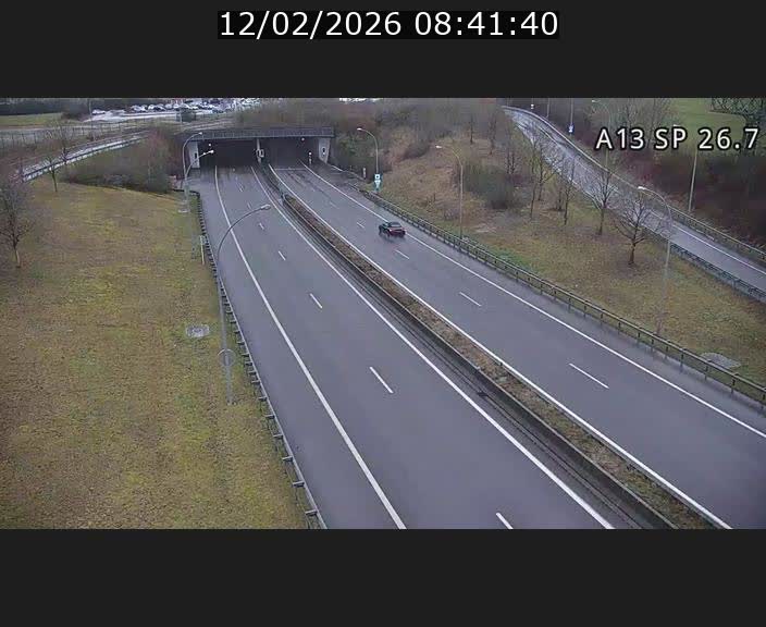 Traffic live webcam Luxembourg Frisange - A13 direction Luxembourg-ville - BK 26.7