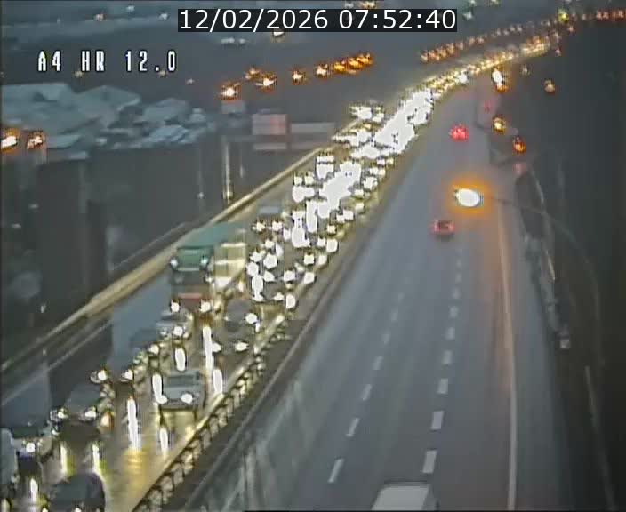 Traffic live webcam Luxembourg Jonction Foetz - A4 - BK 12.0 - direction Esch sur Alzette