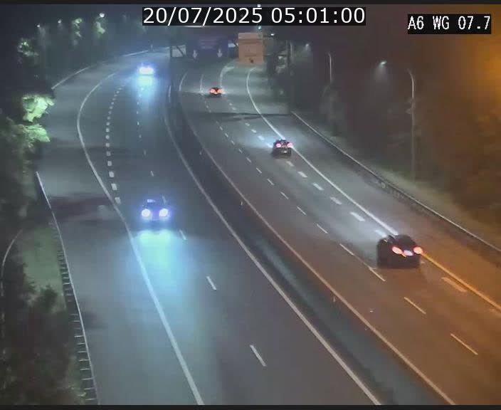 Traffic live webcam Luxembourg - Bridel - A6 - BK 7.7 - direction Belgique