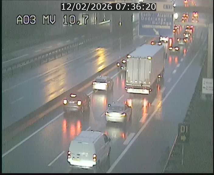 Traffic live webcam Luxembourg Croix de Bettembourg - A3 - BK 10.7 - direction France