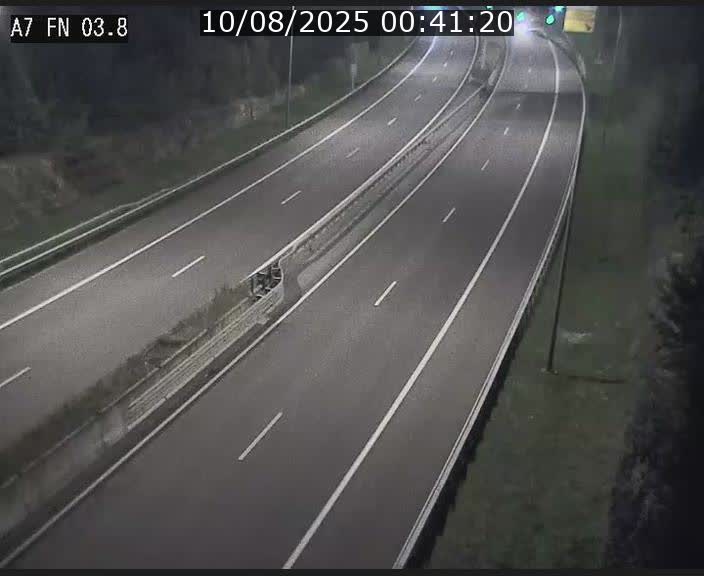 Caméra autoroute Luxembourg A7 - Passage à gibier Rëngelbour - direction Tunnel Stafelter