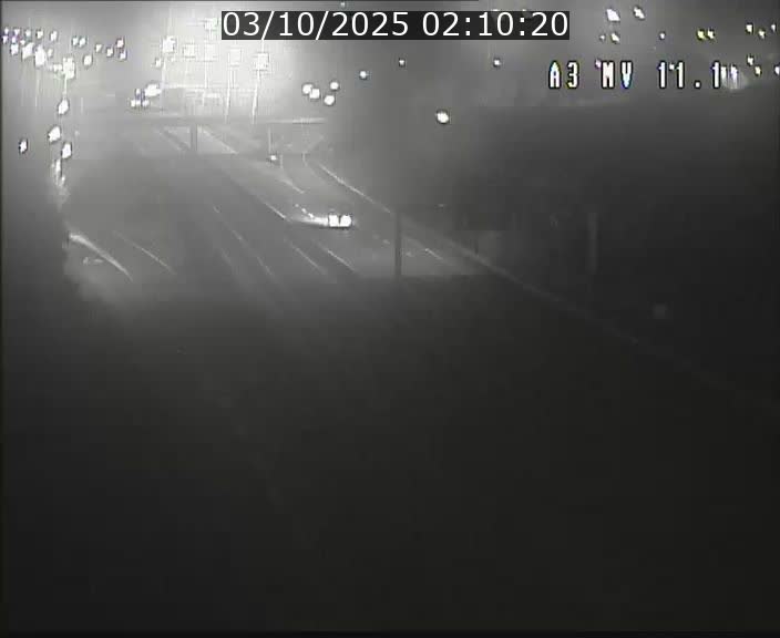 Traffic live webcam Luxembourg Croix de Bettembourg A3 - BK 11.1 - direction Luxembourg-ville