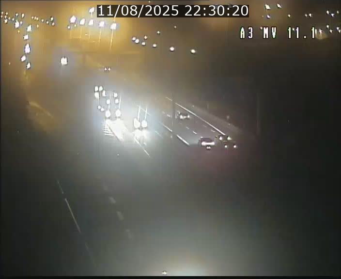Traffic live webcam Luxembourg Croix de Bettembourg A3 - BK 11.1 - direction Luxembourg-ville