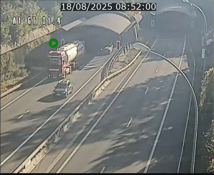 Traffic live webcam Luxembourg Hesperange - A1 direction Kirchberg - BK 1.4