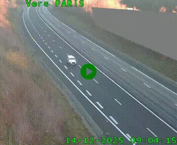 Caméra routière sur l'autoroute A20 à Saint-Pardoux-l'Ortigier, à la jonction avec l'A89. Vue orientée vers Paris