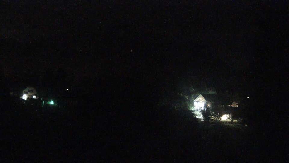 Webcam au niveau de la mairie du village du Bourg d'Oisans, aux pieds de l'Alpe d'Huez et aux portes du parc des Écrins