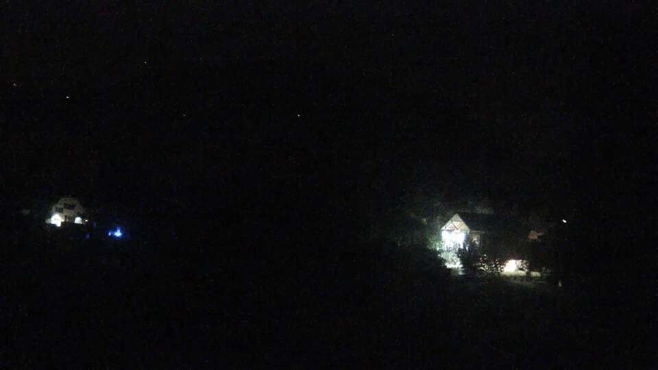 Webcam au niveau de la mairie du village du Bourg d'Oisans, aux pieds de l'Alpe d'Huez et aux portes du parc des Écrins