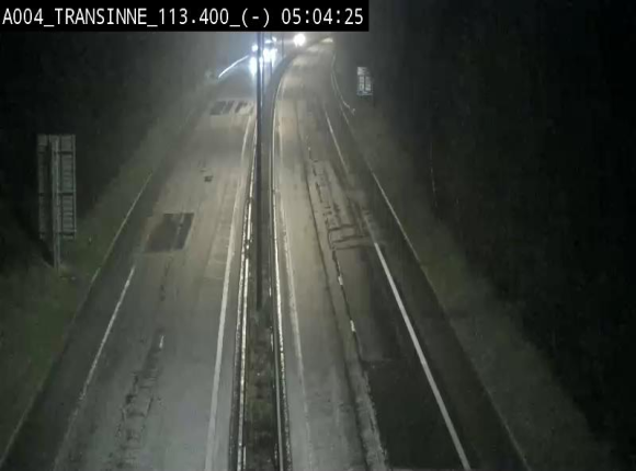 Caméra trafic E411 (A4) - Transinne direction Namur - BK 113.425