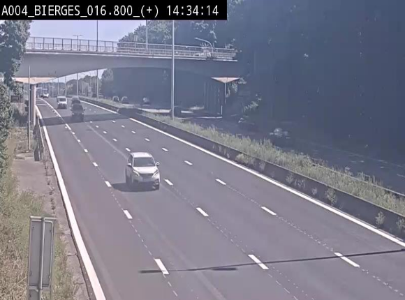 Webcam à Wavre, à hauteur de la sortie 5 Bierges. Vue orientée vers Namur
