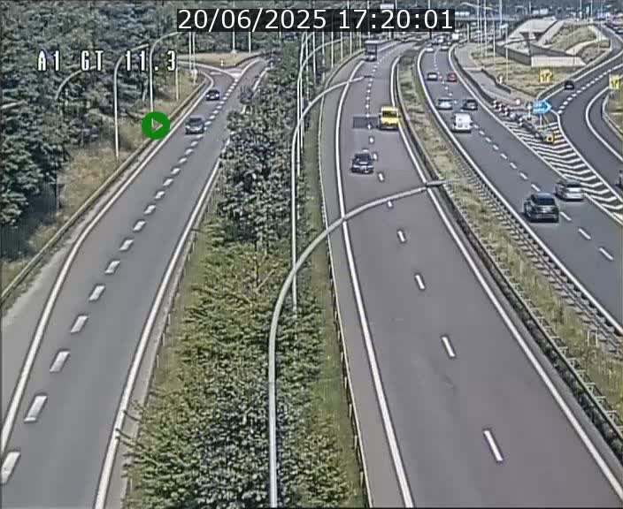 Traffic live webcam Luxembourg Senningerberg - A1 direction Allemagne - BK 11.3