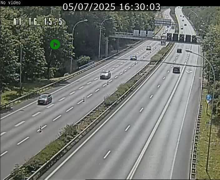 Traffic live webcam Luxembourg Munsbach - A1 direction Luxembourg - BK 15.5