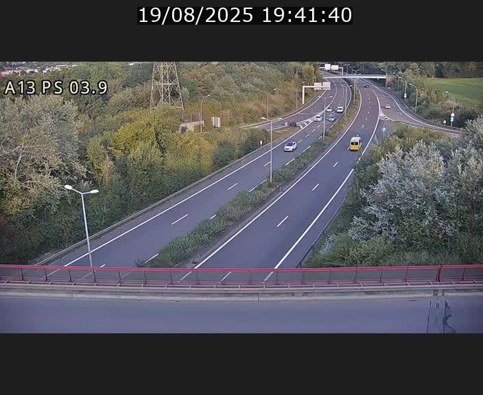 Traffic live webcam Luxembourg Differdange - A13 direction Esch-sur-Alzette - BK 3.9